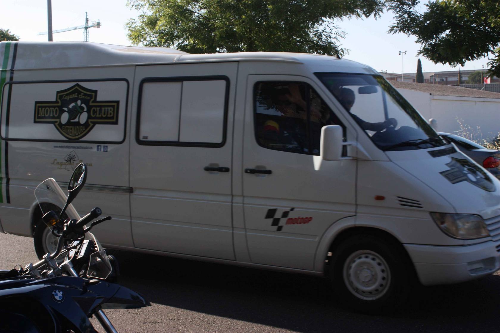 50 motos extremeñas camino de Huelva