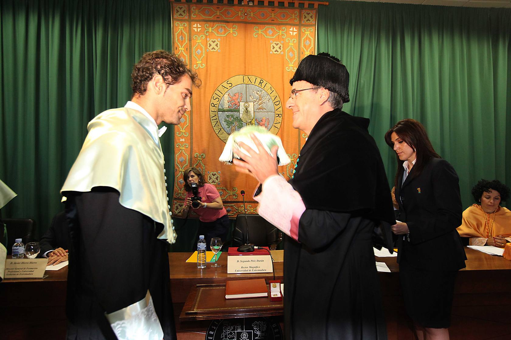 Calderón, nuevo doctor Honoris Causa de la Universidad de Extremadura