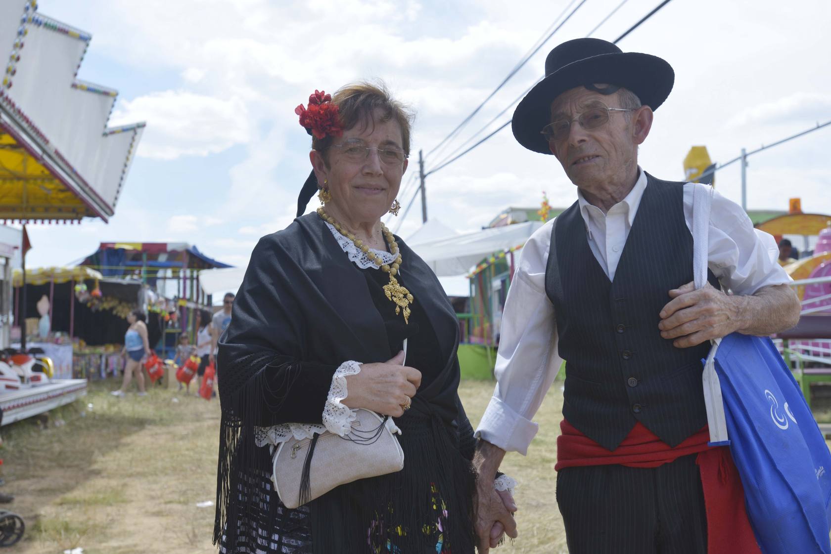 Cientos de romeros disfrutan de la Virgen de Bótoa junto a su ermita