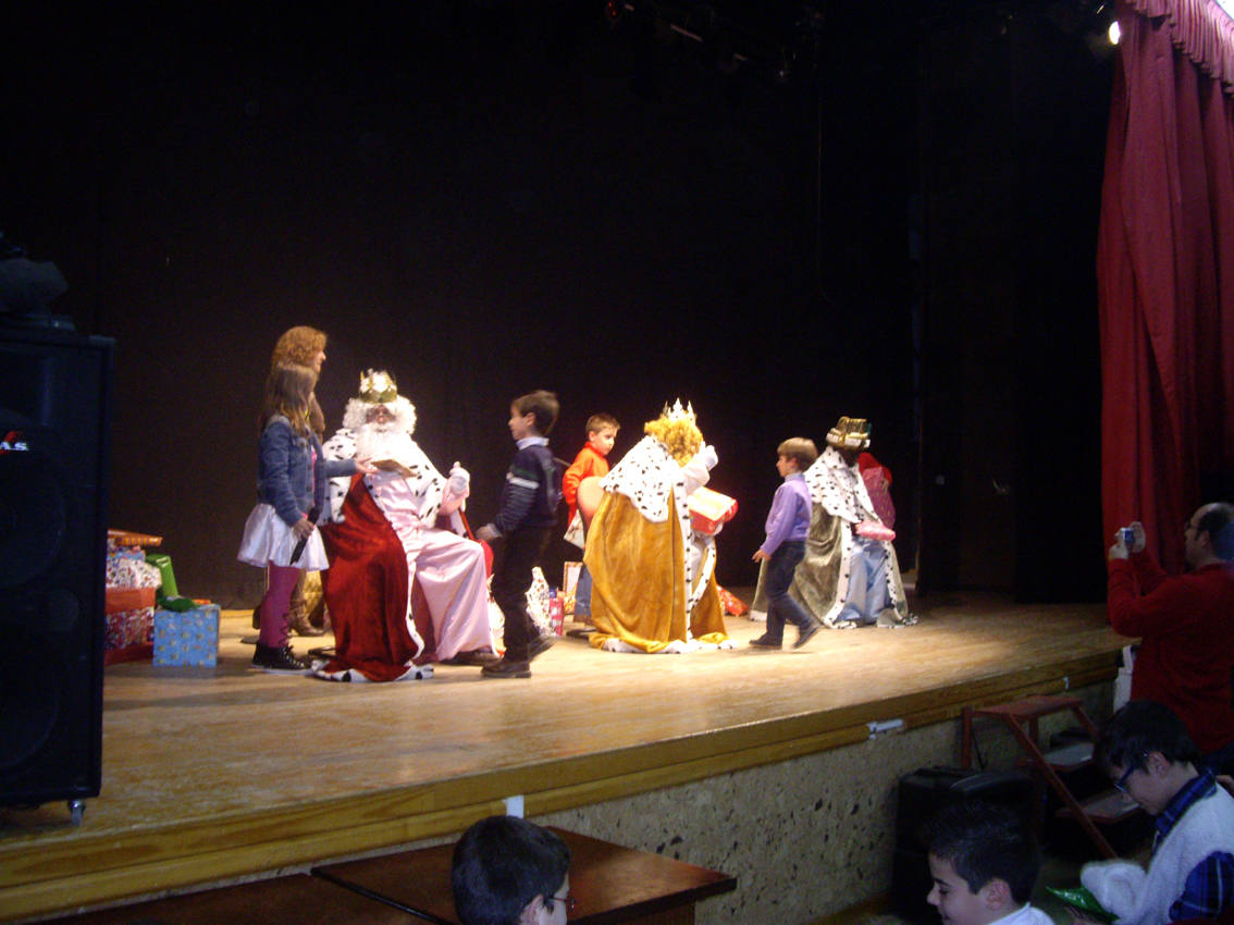 Los Reyes Magos recorren los municipios de Extremadura
